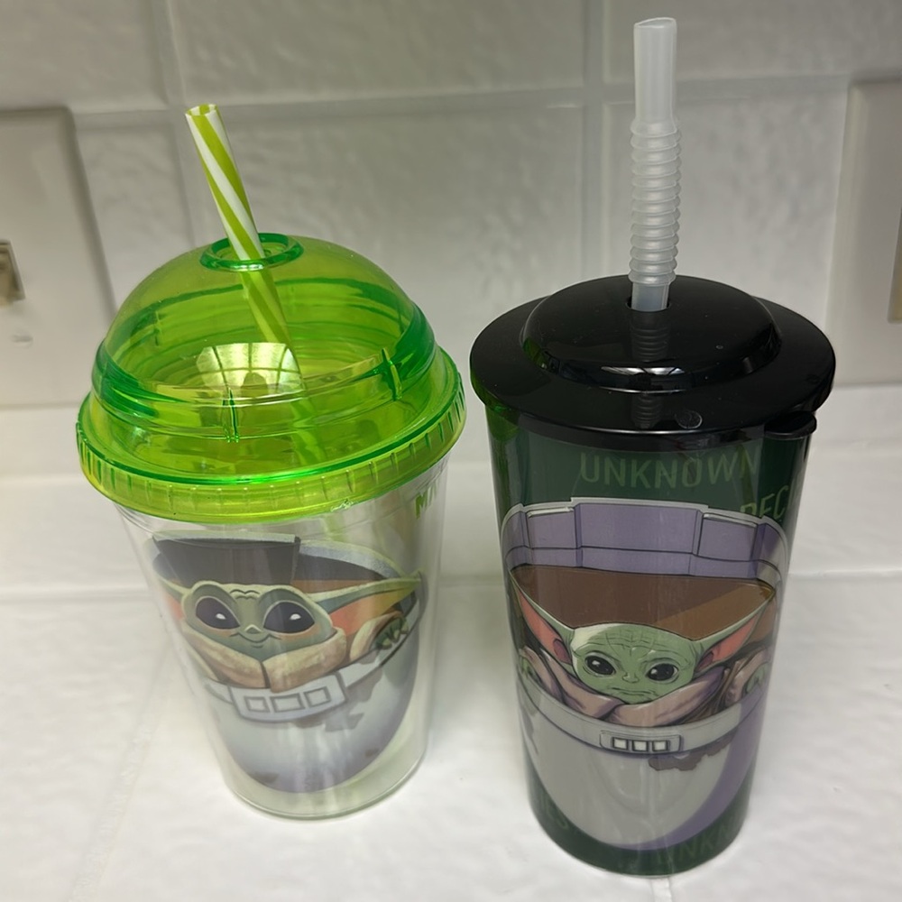 Star Wars Mandalorian Tumbler with Lollipops